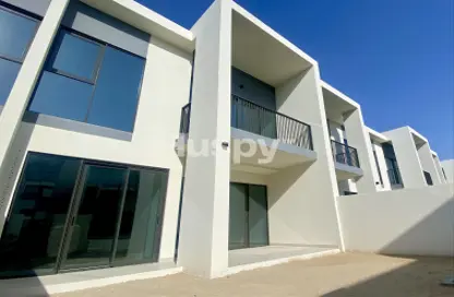 Townhouse - 3 Bedrooms - 2 Bathrooms for rent in Shams Townhouses - Town Square - Dubai