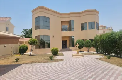 Villa - 4 Bedrooms - 5 Bathrooms for rent in Al Mizhar - Dubai