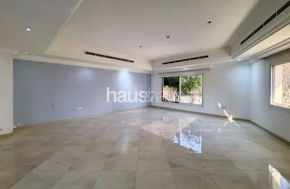 Villa - 4 Bedrooms - 6 Bathrooms for rent in Garden Lane Villas - Jumeirah Village Circle - Dubai