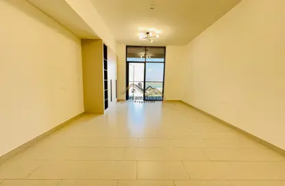 Apartment - 1 Bathroom for rent in Al Jaddaf Avenue - Al Jaddaf - Dubai