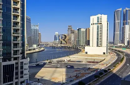 Apartment - 3 Bedrooms - 3 Bathrooms for rent in Bayz by Danube - Business Bay - Dubai