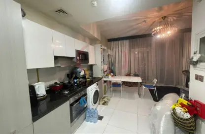 Apartment - 1 Bathroom for rent in Miraclz Tower by Danube - Arjan - Dubai