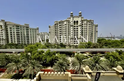 Apartment - 2 Bedrooms - 3 Bathrooms for sale in Golden Mile 7 - Golden Mile - Palm Jumeirah - Dubai