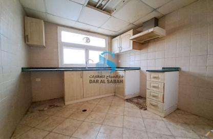 Apartment - 2 Bedrooms - 2 Bathrooms for rent in Al Nahda Complex - Al Nahda - Sharjah