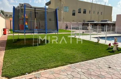 Villa - 5 Bedrooms - 6 Bathrooms for rent in Al Safa 2 Villas - Al Safa 2 - Al Safa - Dubai