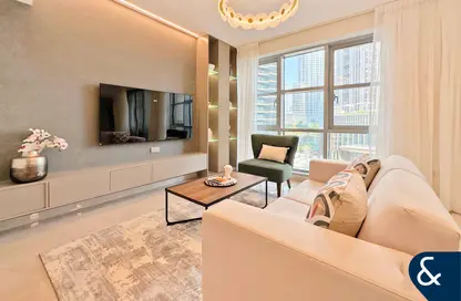 Apartment - 2 Bedrooms - 3 Bathrooms for sale in Standpoint Tower 1 - Standpoint Towers - Downtown Dubai - Dubai