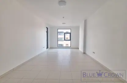 Apartment - 3 Bedrooms - 3 Bathrooms for rent in Al Raffa - Bur Dubai - Dubai