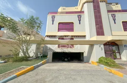 Apartment - 3 Bedrooms - 4 Bathrooms for rent in Muroor Area - Abu Dhabi