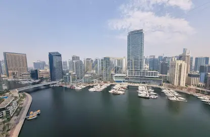 Apartment - 2 Bedrooms - 3 Bathrooms for rent in Aurora Tower - Marina Promenade - Dubai Marina - Dubai