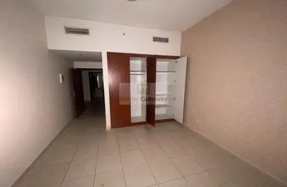 Apartment - 2 Bedrooms - 3 Bathrooms for rent in Olympic Park 1 - Olympic Park Towers - Dubai Sports City - Dubai