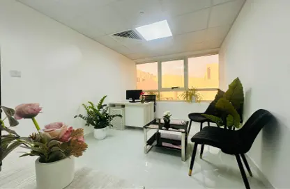 Office Space - Studio - 1 Bathroom for rent in Abu Hail - Deira - Dubai