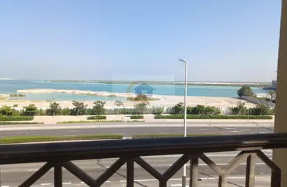 Apartment - 2 Bedrooms - 3 Bathrooms for rent in Saadiyat Beach Residences - Saadiyat Beach - Saadiyat Island - Abu Dhabi