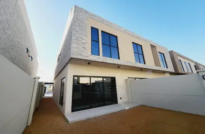 Townhouse - 3 Bedrooms - 4 Bathrooms for sale in Aldhay at Bloom Gardens - Bloom Gardens - Al Salam Street - Abu Dhabi