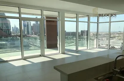 Apartment - 2 Bedrooms - 2 Bathrooms for sale in Park Gate Residence 4 - Al Kifaf - Bur Dubai - Dubai