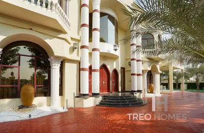 Villa - 7 Bedrooms for rent in Sector E - Emirates Hills - Dubai