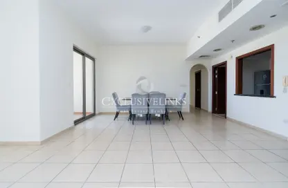 Apartment - 2 Bedrooms - 3 Bathrooms for rent in Shams 2 - Shams - Jumeirah Beach Residence - Dubai