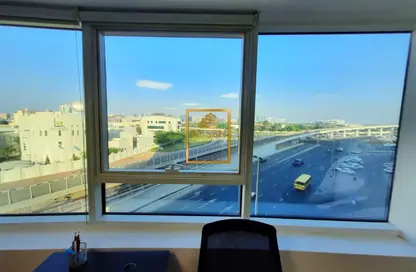 Office Space - Studio - 1 Bathroom for rent in Al Karama - Dubai