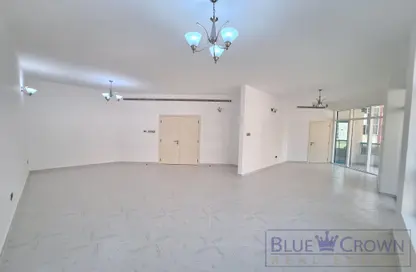 Apartment - 3 Bedrooms - 4 Bathrooms for rent in Diplomat Building - Umm Hurair 1 - Umm Hurair - Dubai