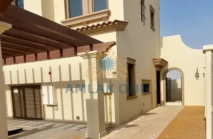 Townhouse - 2 Bedrooms - 3 Bathrooms for rent in Bloom Living - Zayed City (Khalifa City C) - Khalifa City - Abu Dhabi