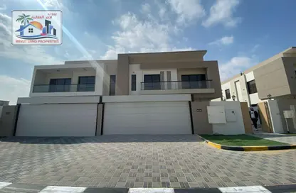 Villa - 4 Bedrooms - 7 Bathrooms for rent in Al Zahia 2 - Al Zahia - Muwaileh Commercial - Sharjah