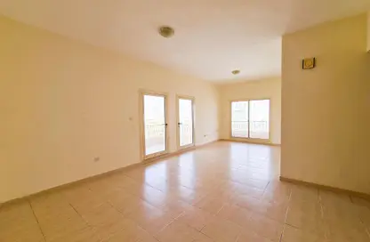 Apartment - 1 Bedroom - 2 Bathrooms for rent in Golf Apartments - Al Hamra Village - Ras Al Khaimah