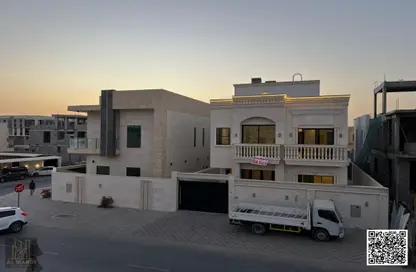 Villa - 5 Bedrooms - 7 Bathrooms for sale in Al Helio 2 - Al Helio - Ajman