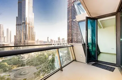 Apartment - 3 Bedrooms - 4 Bathrooms for sale in Burj Vista 1 - Burj Vista - Downtown Dubai - Dubai