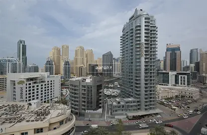 Apartment - 3 Bedrooms - 2 Bathrooms for rent in The Zen Tower - Dubai Marina - Dubai