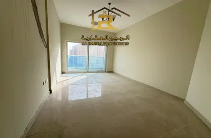 Apartment - 2 Bedrooms - 3 Bathrooms for rent in Golf Tower - Emirates City - Ajman