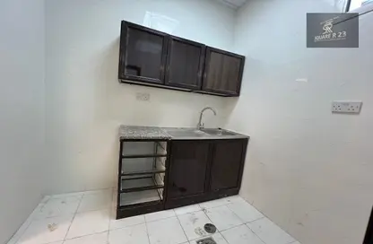 Apartment - 1 Bathroom for rent in Rabdan - Abu Dhabi