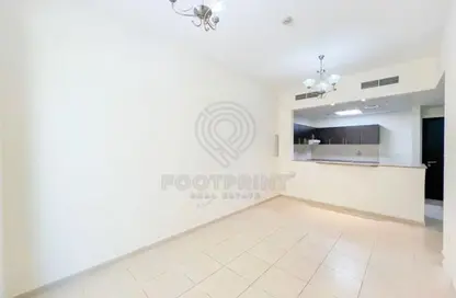 Apartment - 1 Bedroom - 1 Bathroom for sale in Mazaya 22 - Queue Point - Dubai Land - Dubai