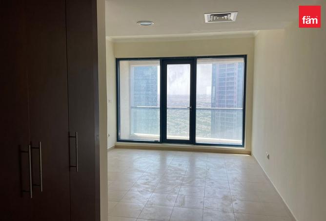 Apartment - 1 Bedroom - 2 Bathrooms for sale in Jumeirah Bay X1 - JLT Cluster X - Jumeirah Lake Towers - Dubai