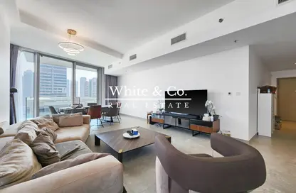 Apartment - 2 Bedrooms - 3 Bathrooms for sale in Stella Maris - Dubai Marina - Dubai