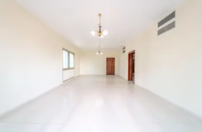 Apartment - 3 Bedrooms - 3 Bathrooms for rent in Al Rostamani Tower A - Al Rostomani Towers - Sheikh Zayed Road - Dubai