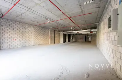 Retail - Studio for rent in Masaken Al Muteena 02 - Al Muteena - Deira - Dubai