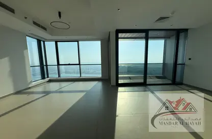 Apartment - 2 Bedrooms - 3 Bathrooms for rent in La Plage Tower - Al Mamzar - Sharjah - Sharjah