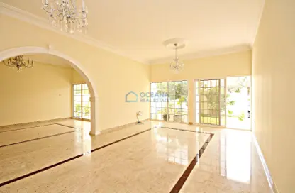 Villa - 5 Bedrooms - 4 Bathrooms for rent in Jumeirah 2 Villas - Jumeirah 2 - Jumeirah - Dubai