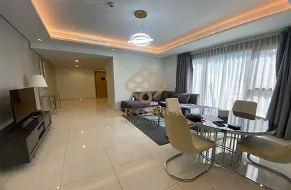 Apartment - 2 Bedrooms - 3 Bathrooms for sale in Paramount Tower Hotel  and  Residences - Business Bay - Dubai