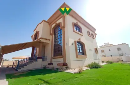 Villa - 4 Bedrooms - 5 Bathrooms for rent in Mohamed Bin Zayed City Villas - Mohamed Bin Zayed City - Abu Dhabi