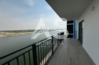 Apartment - 2 Bedrooms - 2 Bathrooms for sale in Waters Edge - Yas Island - Abu Dhabi