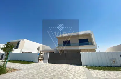 Villa - 5 Bedrooms - 7 Bathrooms for sale in Aspens - Yas Acres - Yas Island - Abu Dhabi