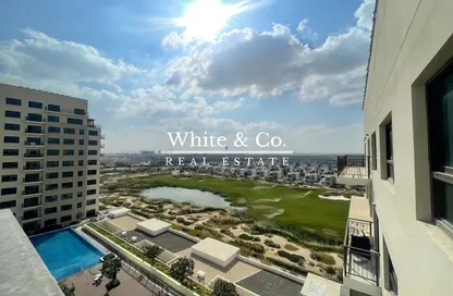 Apartment - 2 Bedrooms - 2 Bathrooms for rent in Golf Views - EMAAR South - Dubai South (Dubai World Central) - Dubai