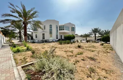 Villa - 5 Bedrooms - 6 Bathrooms for rent in Al Ramaqiya - Wasit - Sharjah