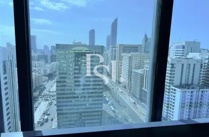 Office Space - Studio - 1 Bathroom for rent in East Corniche road - Hamdan Street - Abu Dhabi