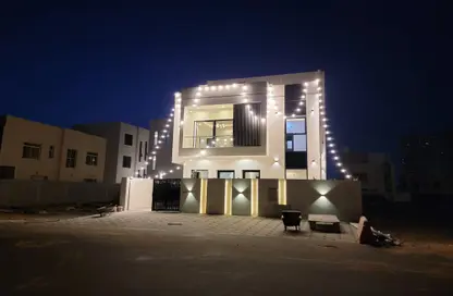 Villa - 6 Bedrooms for sale in Al Ameera Village - Ajman