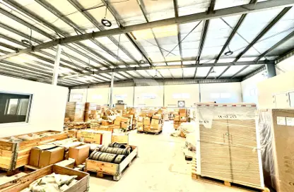 Warehouse - Studio for rent in Ras Al Khor Industrial - Ras Al Khor - Dubai