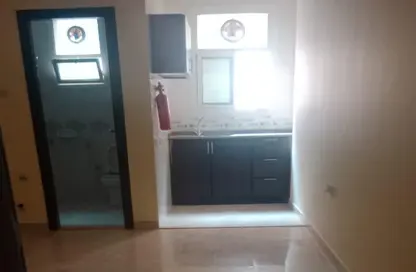 Apartment - Studio - 1 Bathroom for rent in Al Jurf Industrial 1 - Al Jurf Industrial - Ajman