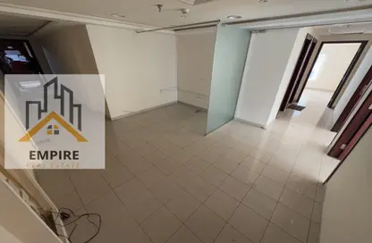 Office Space - Studio - 1 Bathroom for rent in Al Majaz Tower - Al Majaz - Sharjah