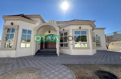 Villa - 3 Bedrooms - 4 Bathrooms for rent in Al Warqa'a 2 Villas - Al Warqa'a 2 - Al Warqa'a - Dubai