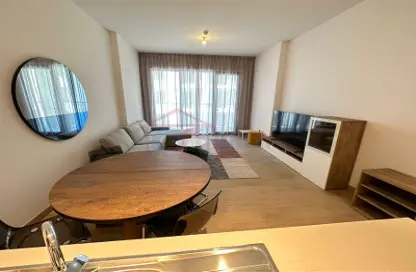 Apartment - 2 Bedrooms - 3 Bathrooms for rent in La Rive - Building 2 - La Mer - Jumeirah - Dubai